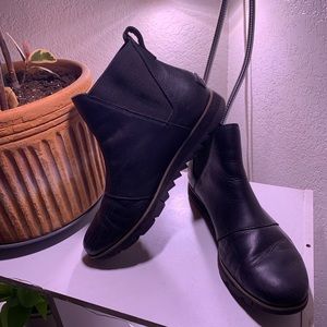 Sorel Chelsea Bootie.